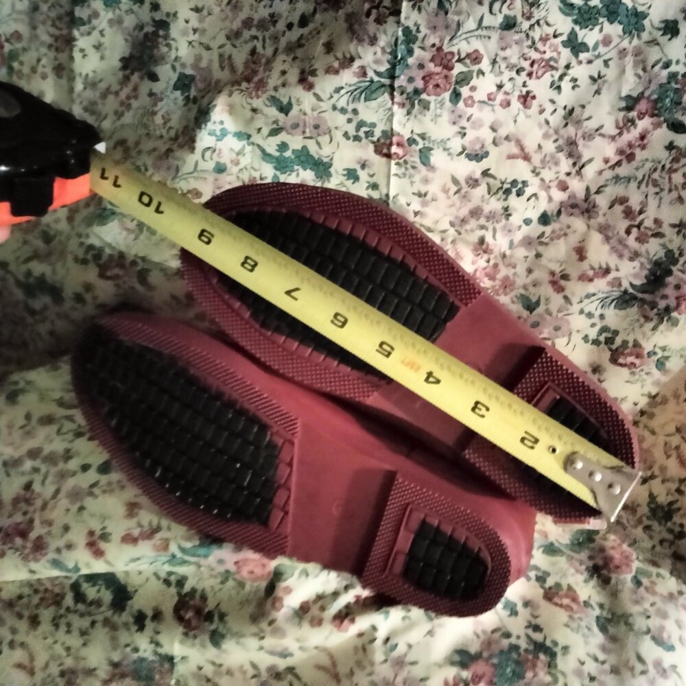 Cat & Jack Rain Boots/ Snow Boots Sizes: 3, Burgundy NWOB